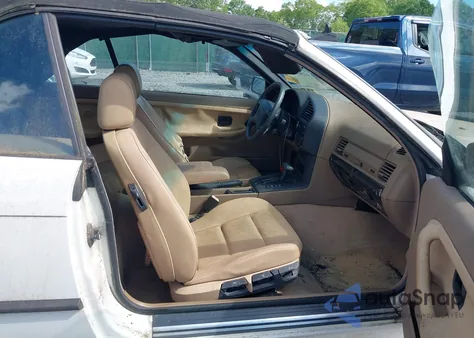 1994 BMW 325 Ic Automatic z USA, uszkodzony, nr VIN WBABJ6328RJD35522